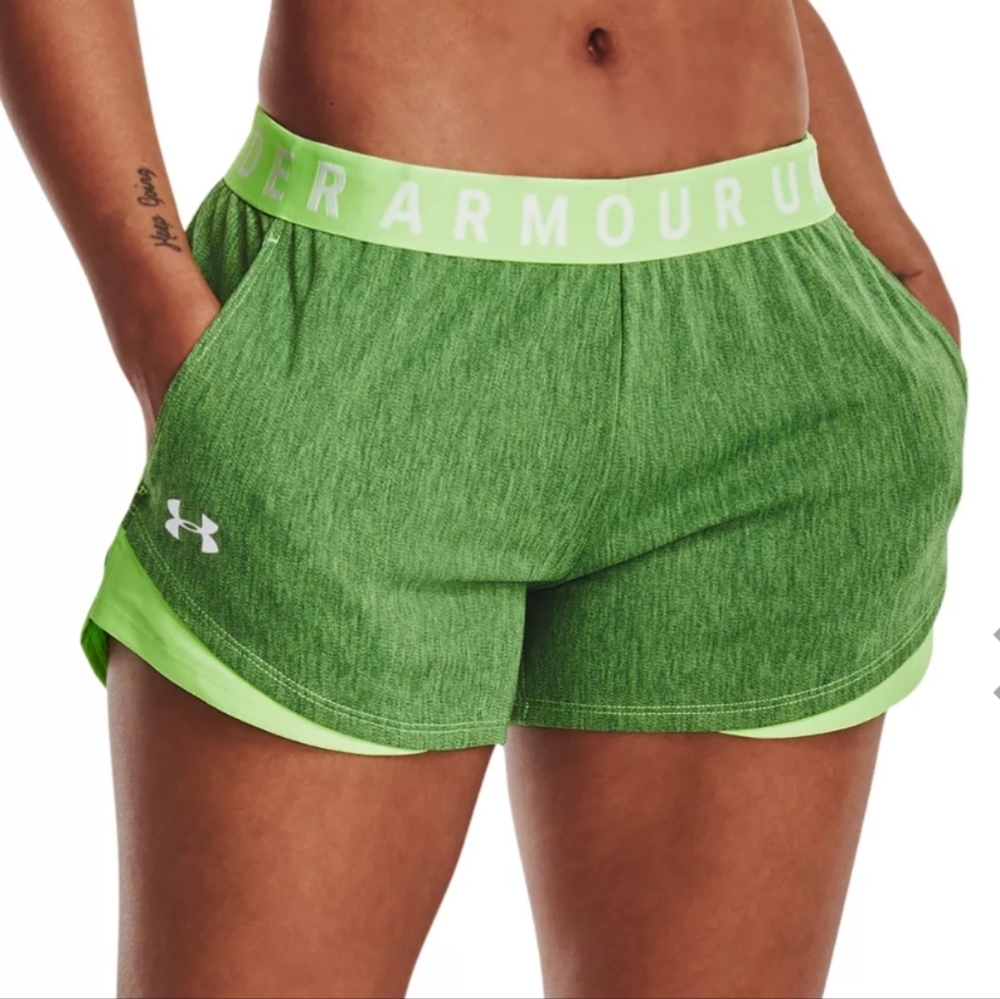 NWT Women's UNDER ARMOUR shorts